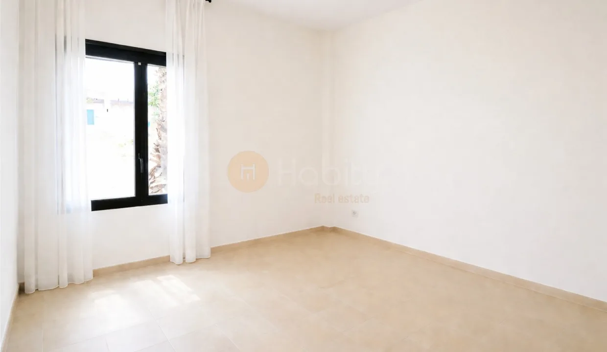 8E5CABF4-219E-48C8-B5CC-0B025E0F9EEA